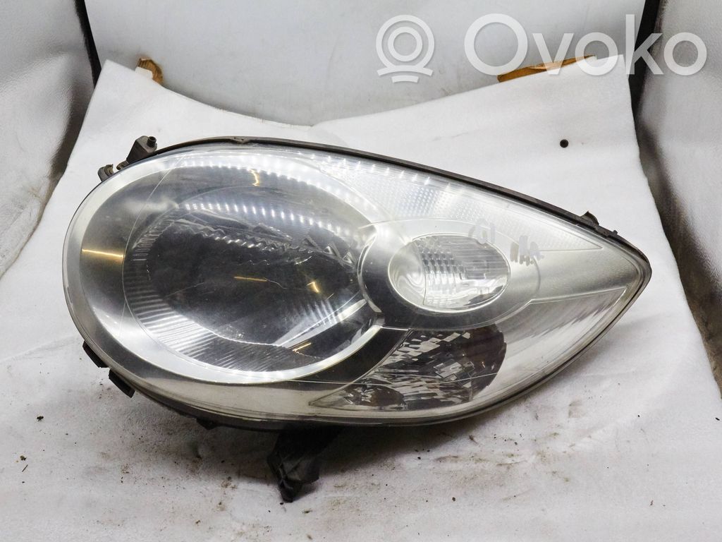 Citroen C1 Headlight/headlamp 