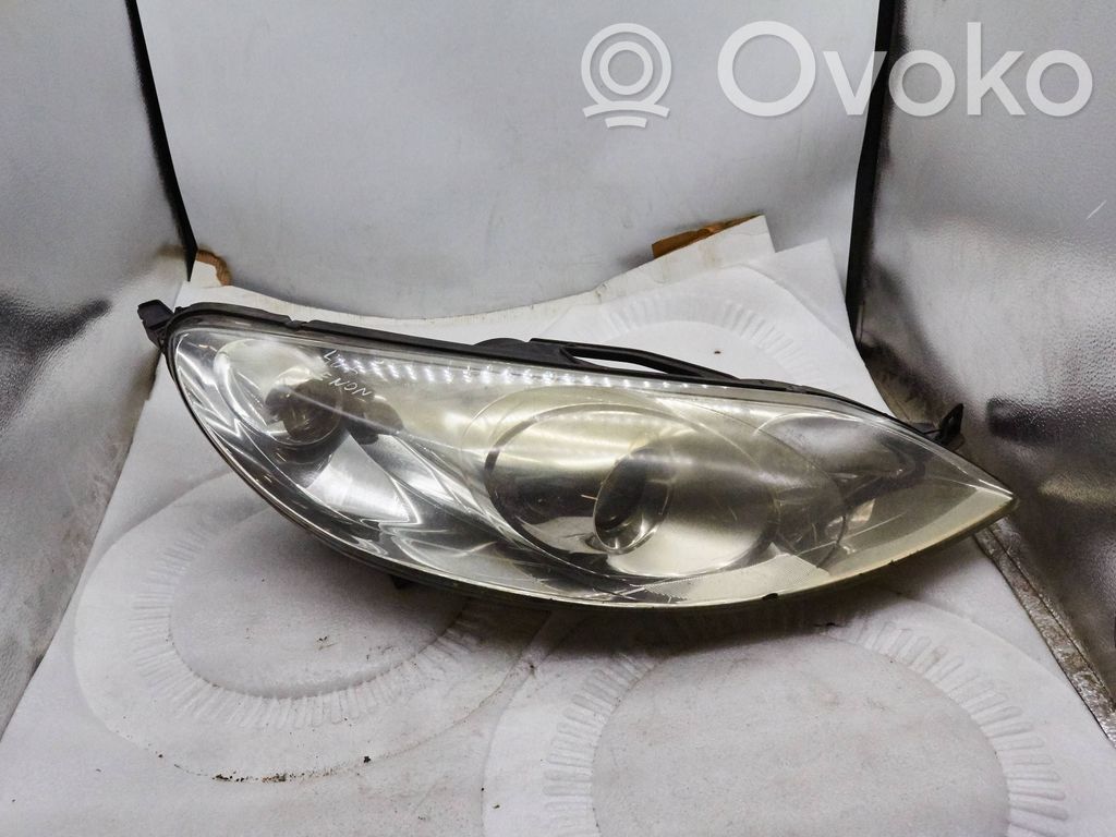 Peugeot 407 Lampa przednia 