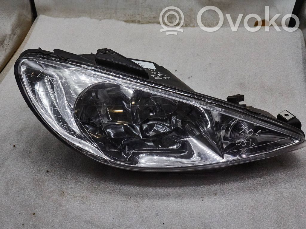 Lampa przednia   206155,07101210