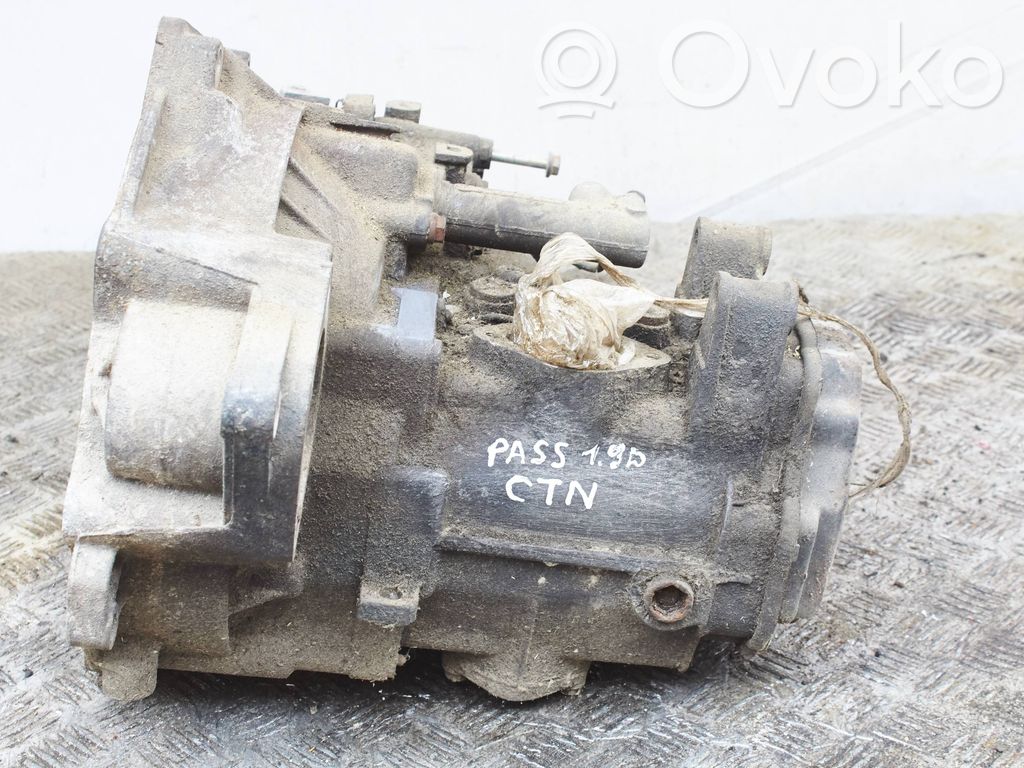 Volkswagen PASSAT B4 Manual 5 speed gearbox 