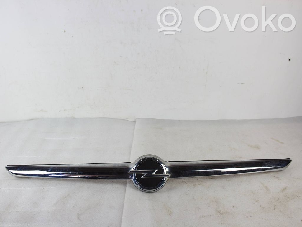 Opel Zafira C Poszycie / Tapicerka tylnej klapy bagażnika 