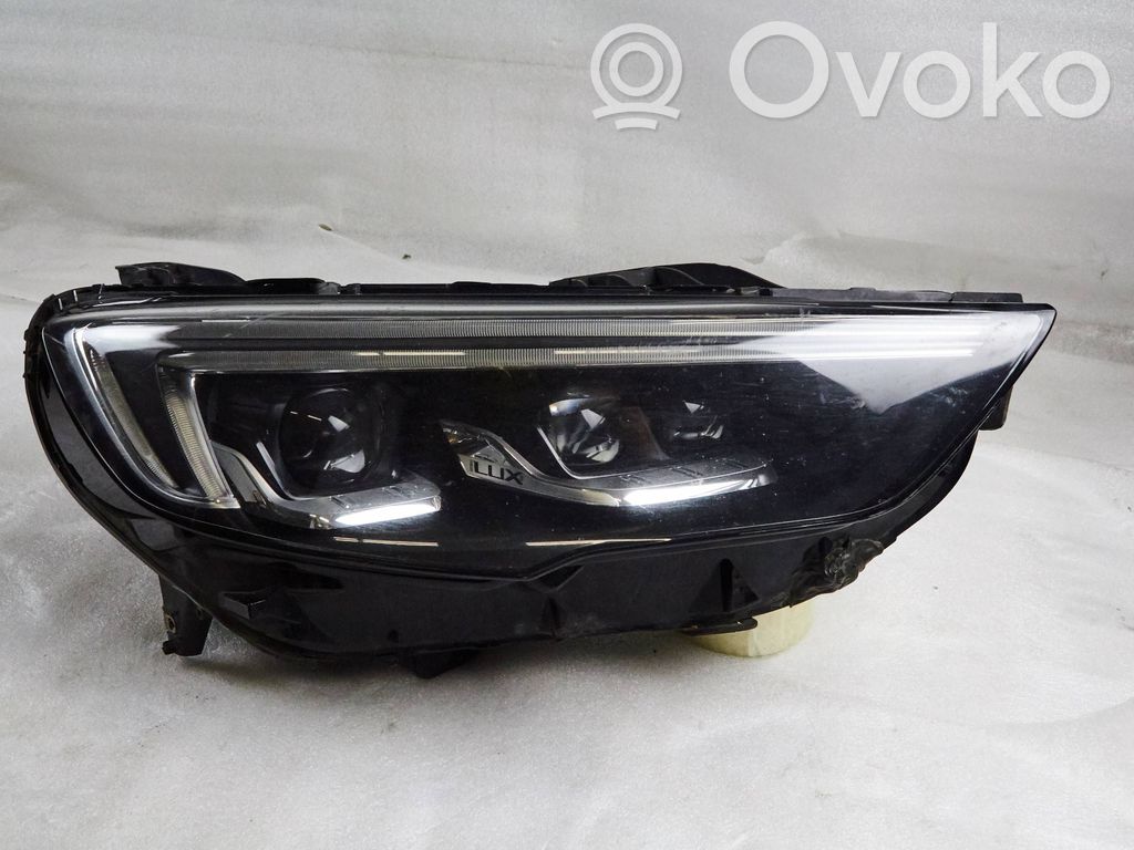 Opel Insignia B Scheinwerfer 