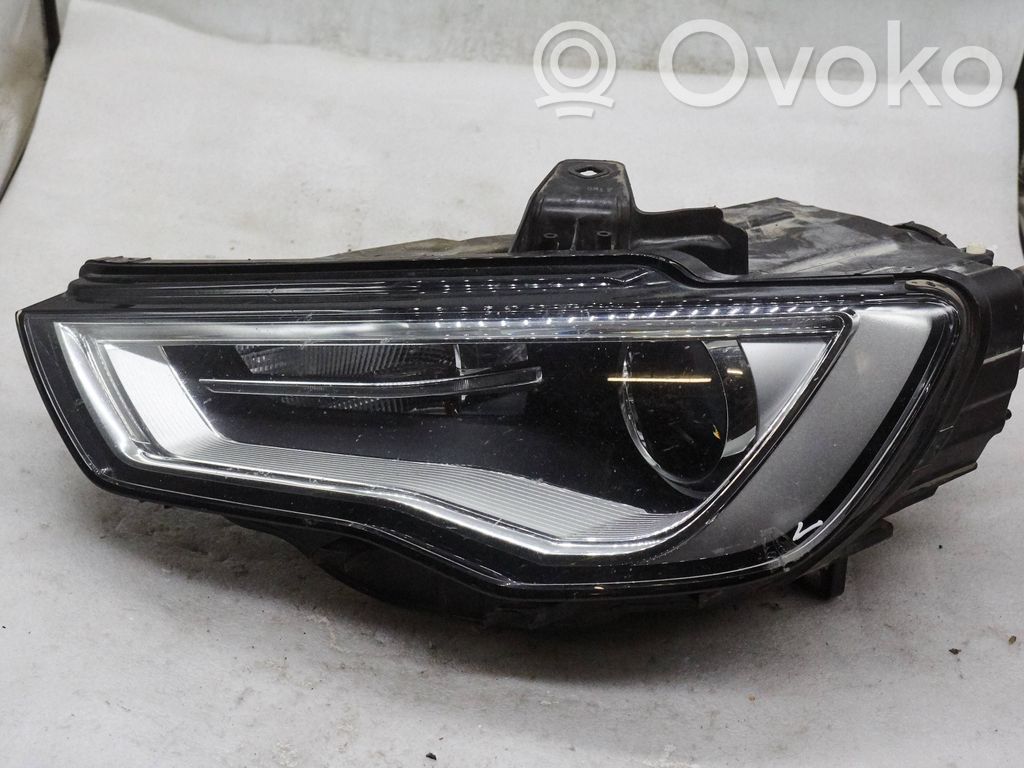 Audi A3 S3 8V Headlight/headlamp 