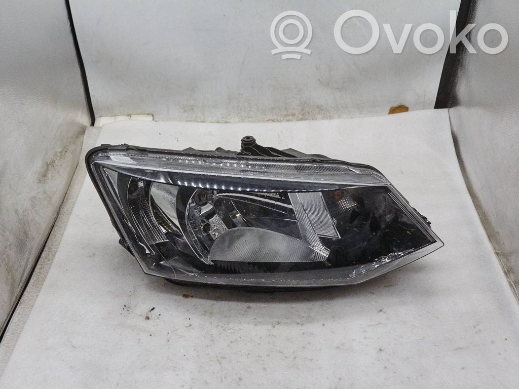 Skoda Fabia Mk3 (NJ) Lampa przednia 