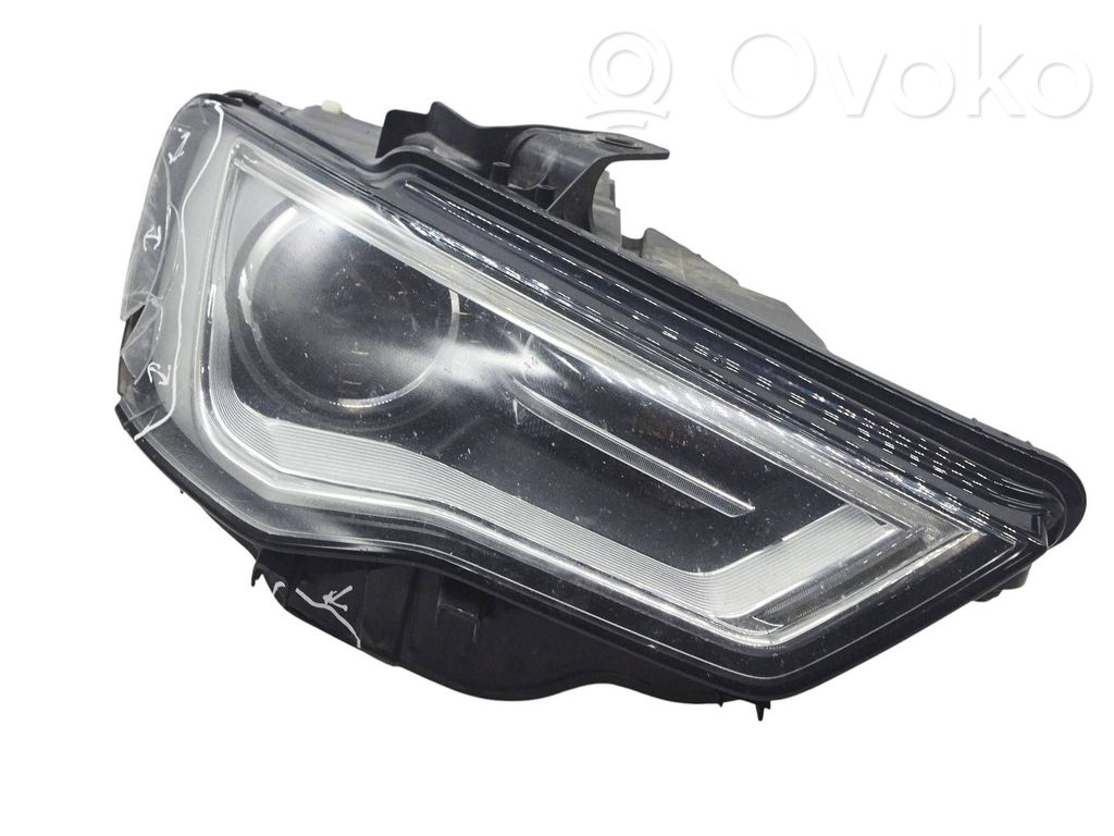 Audi A3 S3 8V Headlight/headlamp 