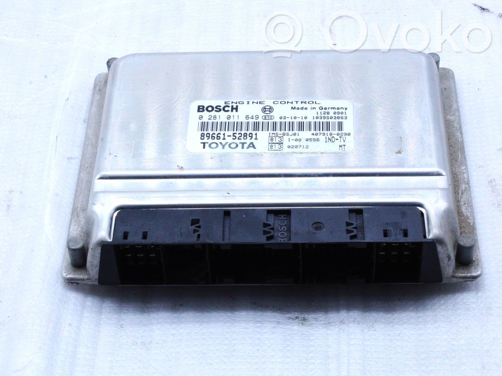 Toyota Yaris Engine control unit/module 