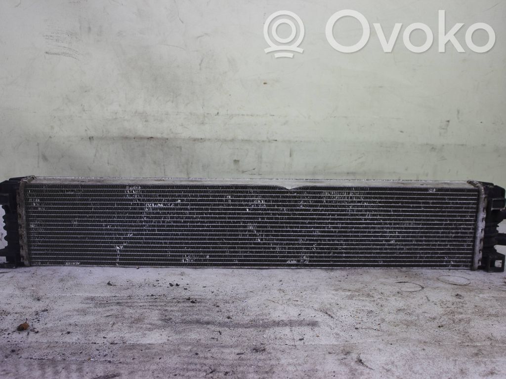Interkūlerio radiatorius   8W0145804A