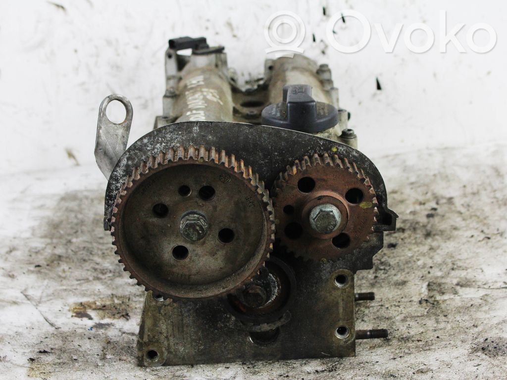 Volkswagen Golf IV Culata del motor 
