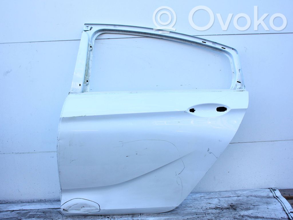 Opel Insignia B Puerta trasera 