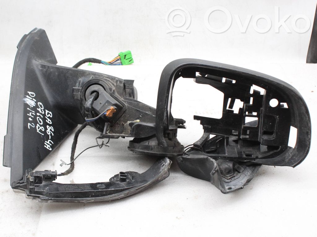 Volvo V60 Veidrodėlis (elektra valdomas) 