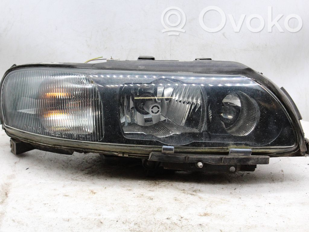 Volvo S60 Headlight/headlamp 
