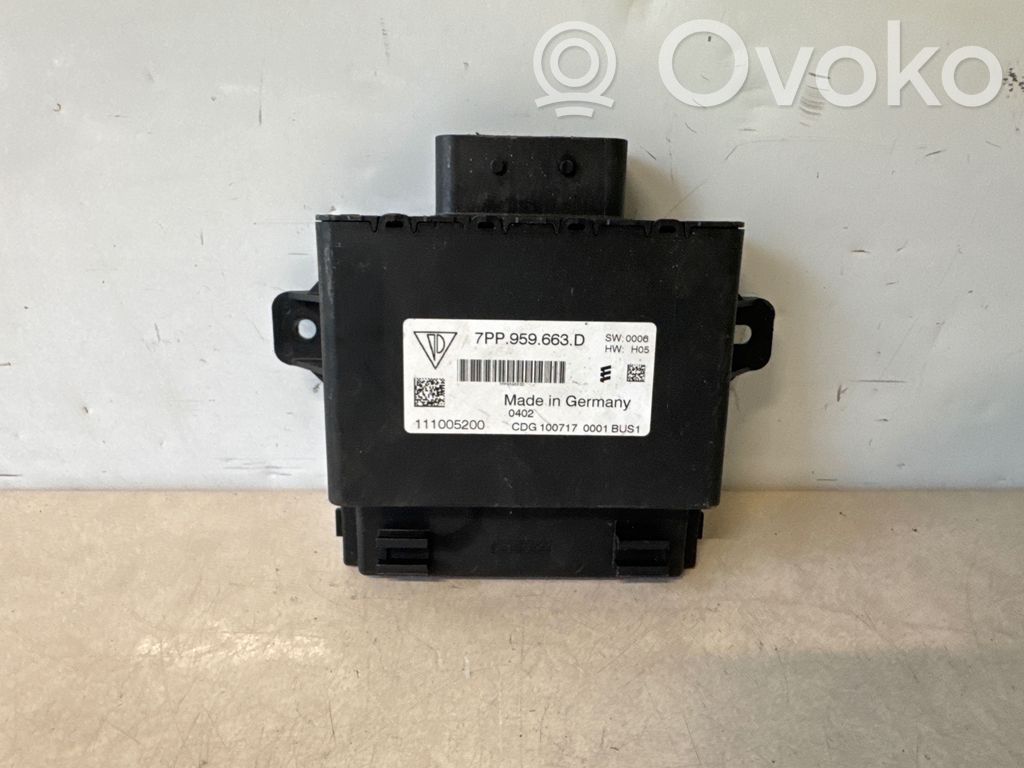 Porsche 911 991 Voltage converter/converter module 