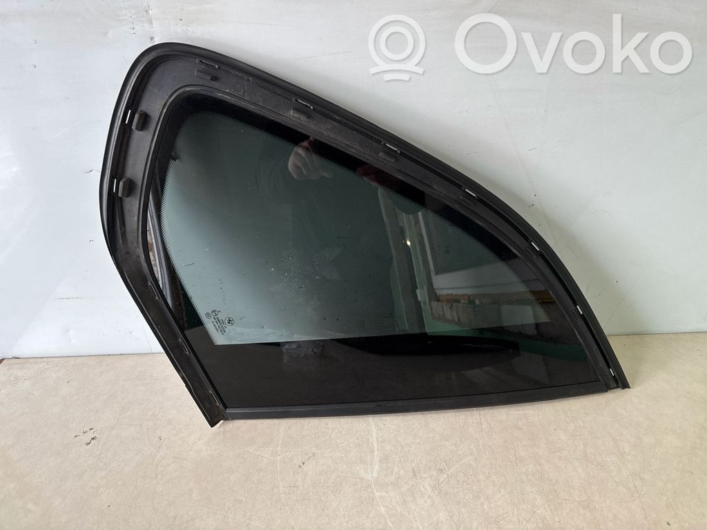 BMW X5 F15 Finestrino laterale posteriore 