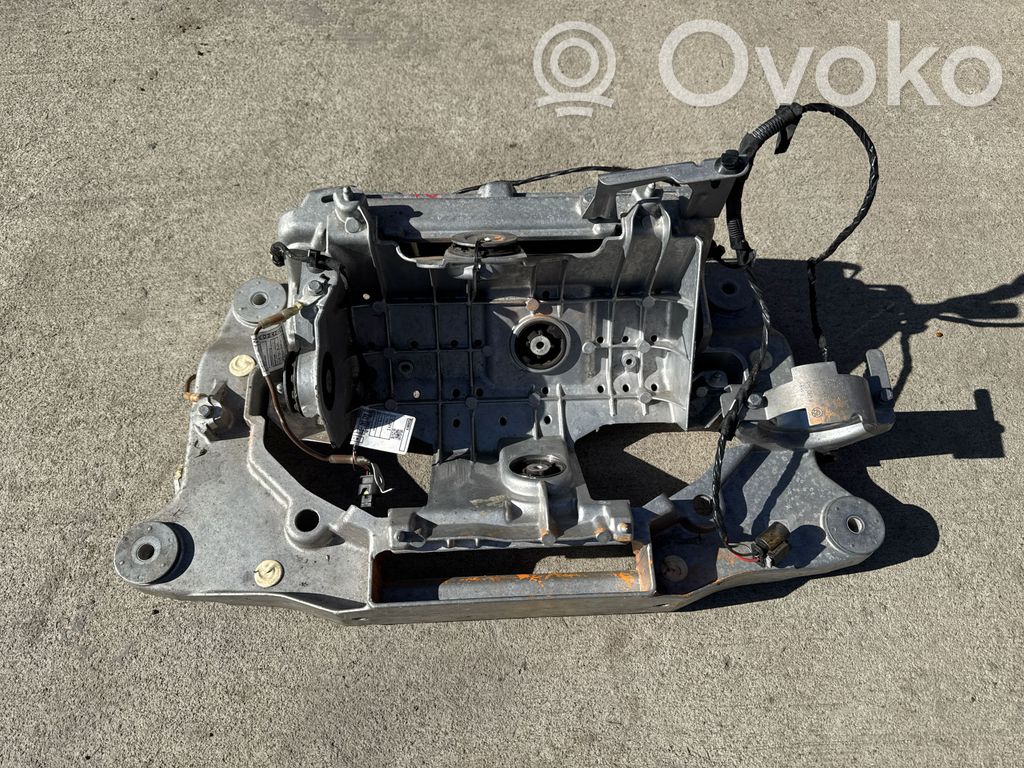 BMW i4 A/C compressor mount bracket 