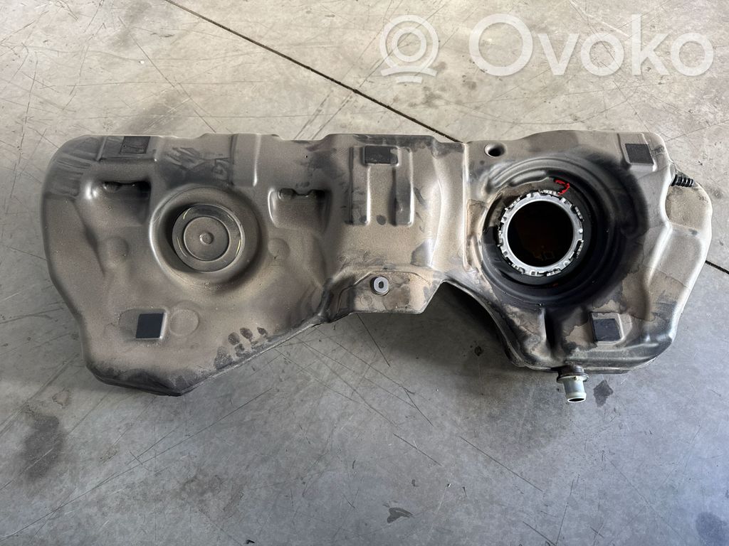 BMW 4 G22 G23 G24 G26 Fuel tank 