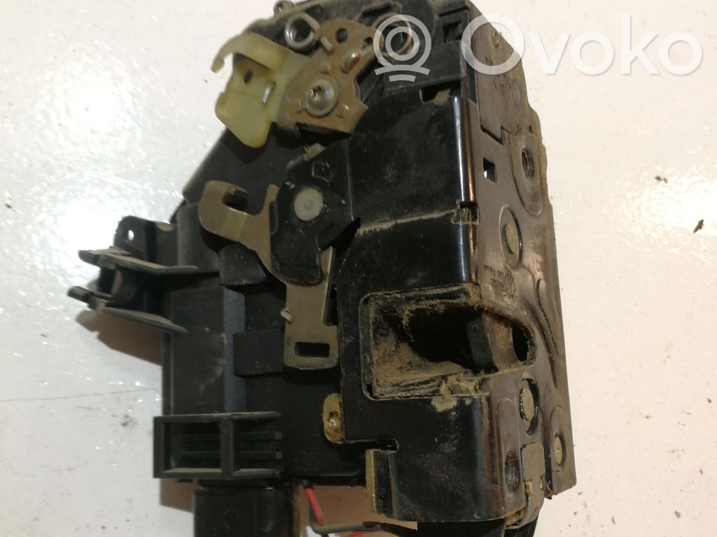 Audi A2 Etuoven lukko 