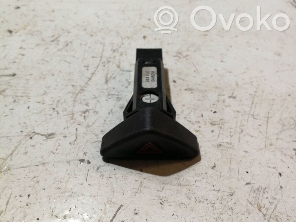 Hazard light switch   9441045,04W204
