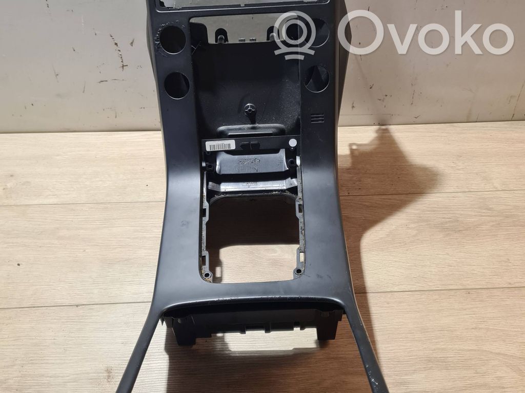 Volvo S80 Center console 