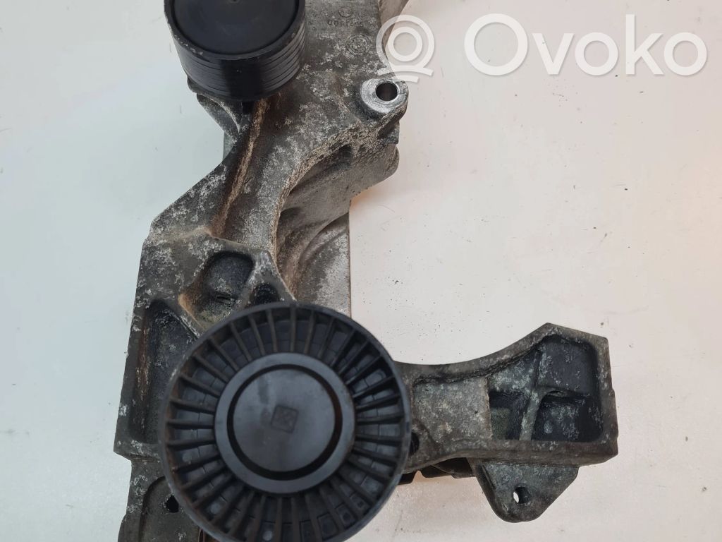 BMW 3 E90 E91 Generator/alternator bracket 