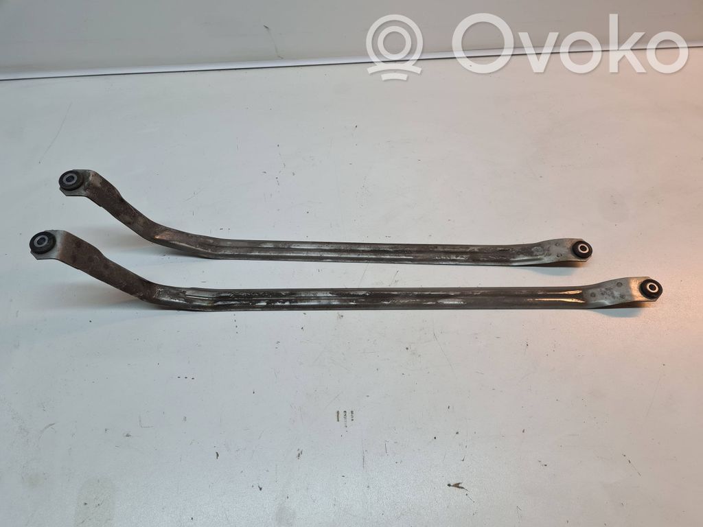 Fuel tank mounting bracket   7195175,7195169