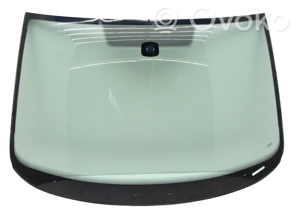 Skoda Superb B6 (3T) Front windscreen/windshield window 