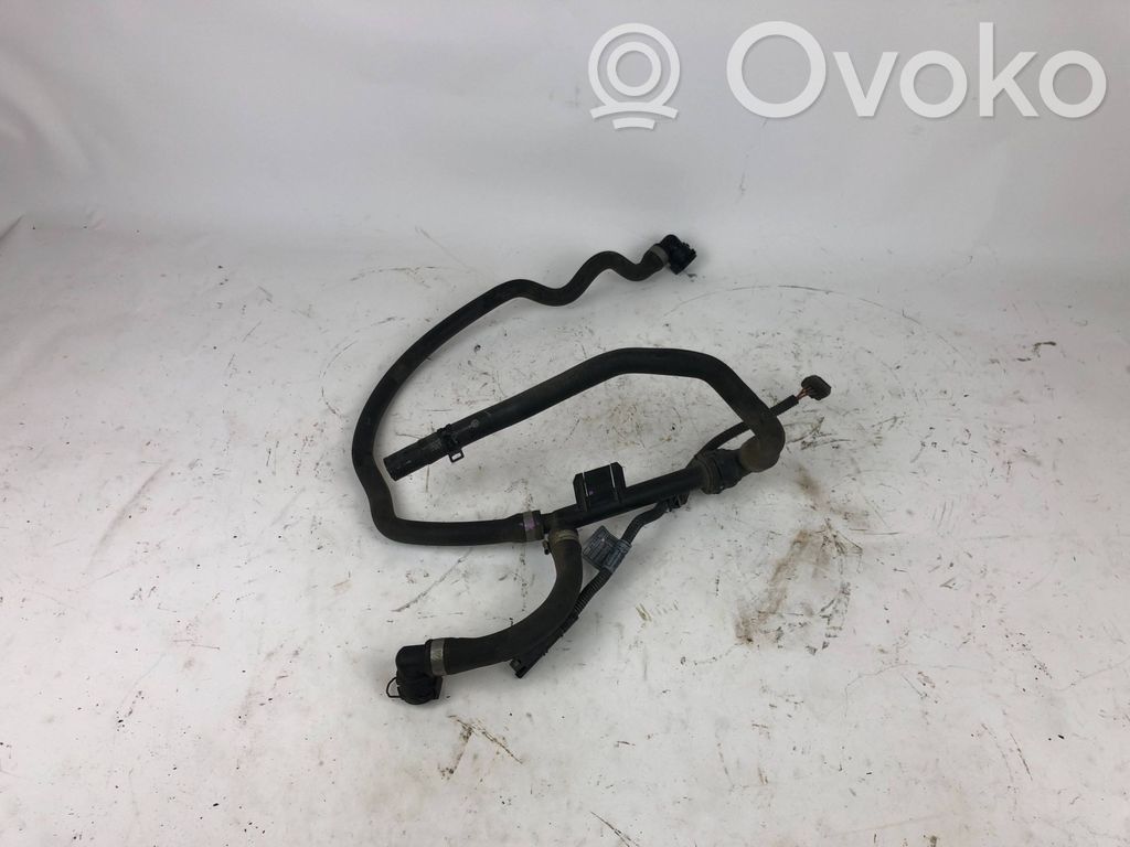 BMW X5 F15 Engine coolant pipe/hose 