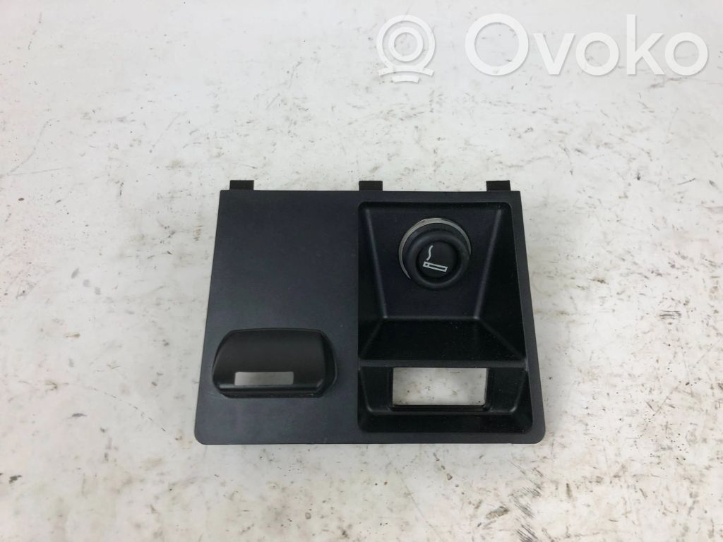 BMW X6 E71 Kita centrinė konsolės (tunelio) detalė 