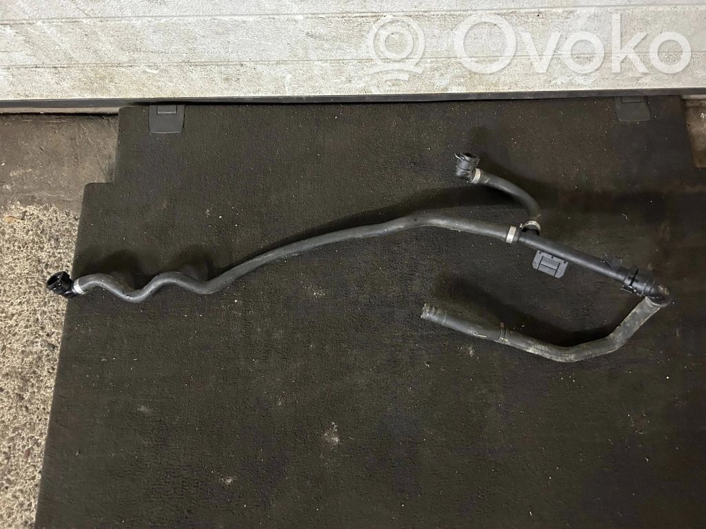 BMW X6 E71 Engine coolant pipe/hose 
