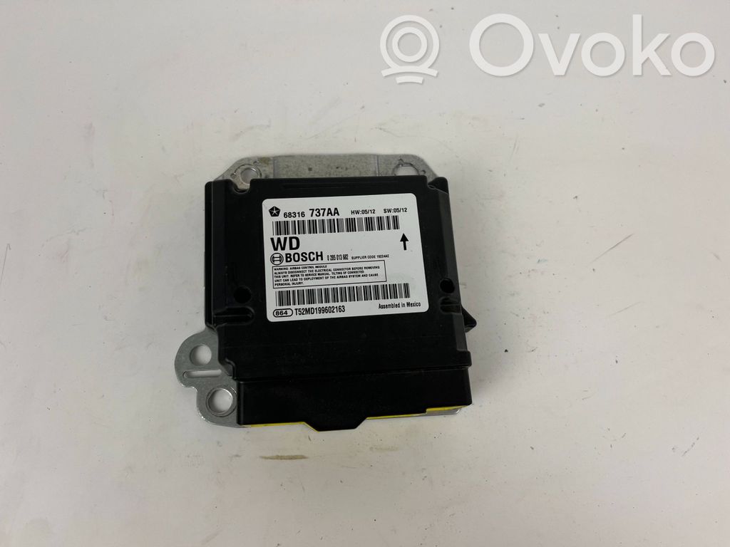 Dodge Durango III Airbag control unit/module 