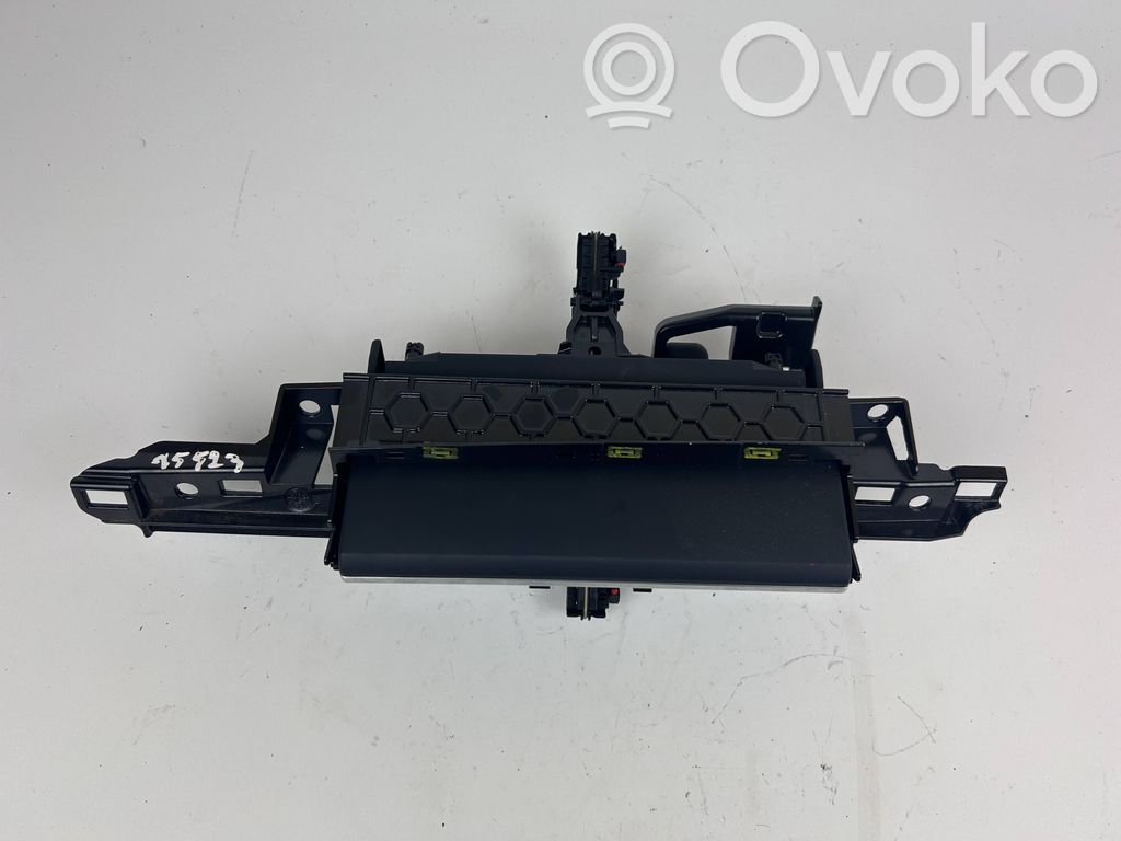 Screen/display/small screen   4G8857346F