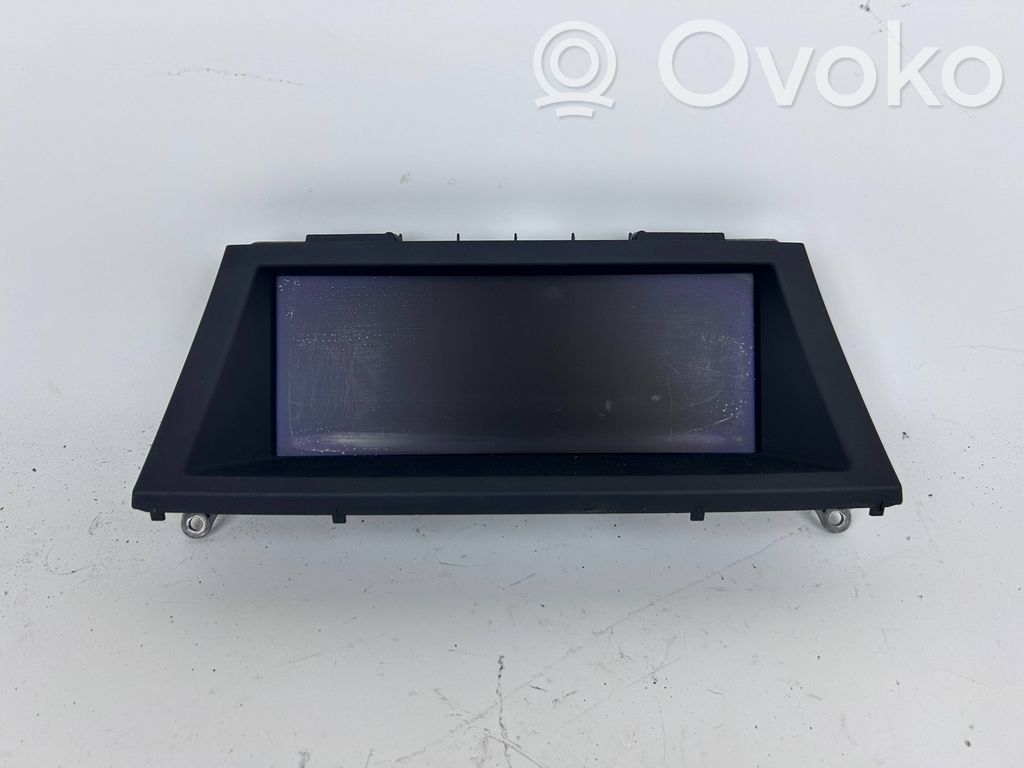 BMW X6 M Screen/display/small screen 