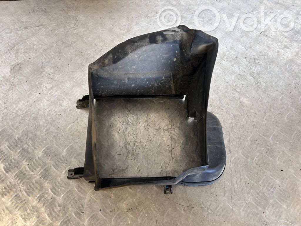 BMW X5M E70 Intercooler air channel guide 