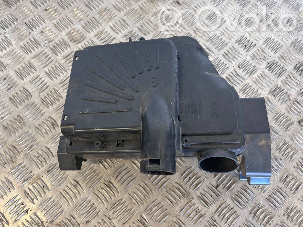 Volvo XC60 Engine control unit box 
