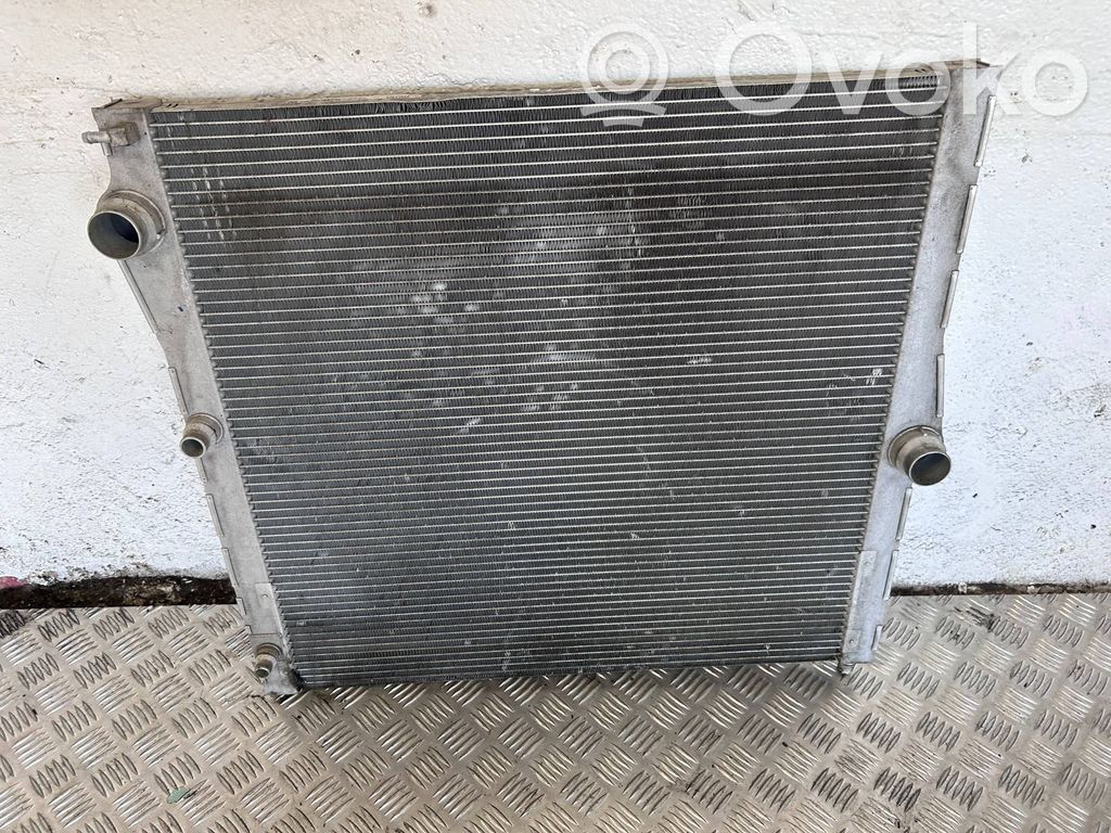 BMW X6 E71 Coolant radiator 