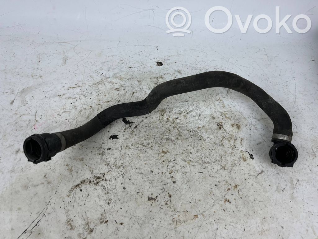 BMW X5M E70 Engine coolant pipe/hose 