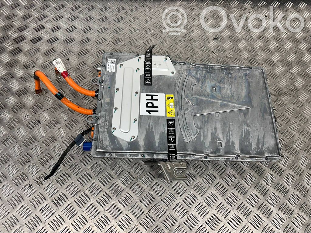 Inversor/convertidor de voltaje   105253200D,105513900E