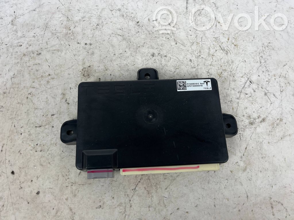 Tesla Model X Door control unit/module 