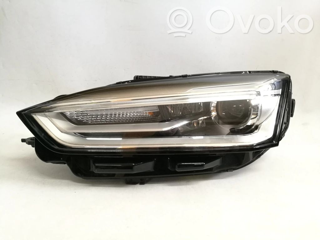 Audi A5 Headlight/headlamp 
