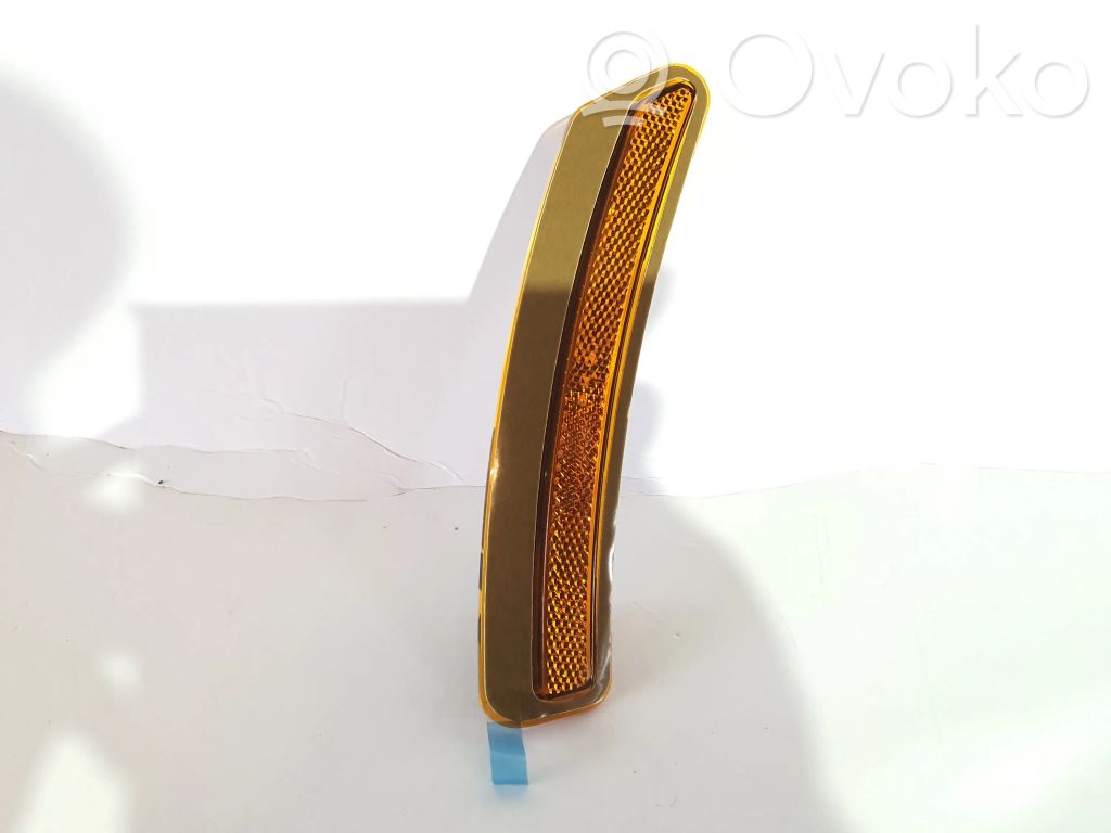 Front indicator light   8172011010