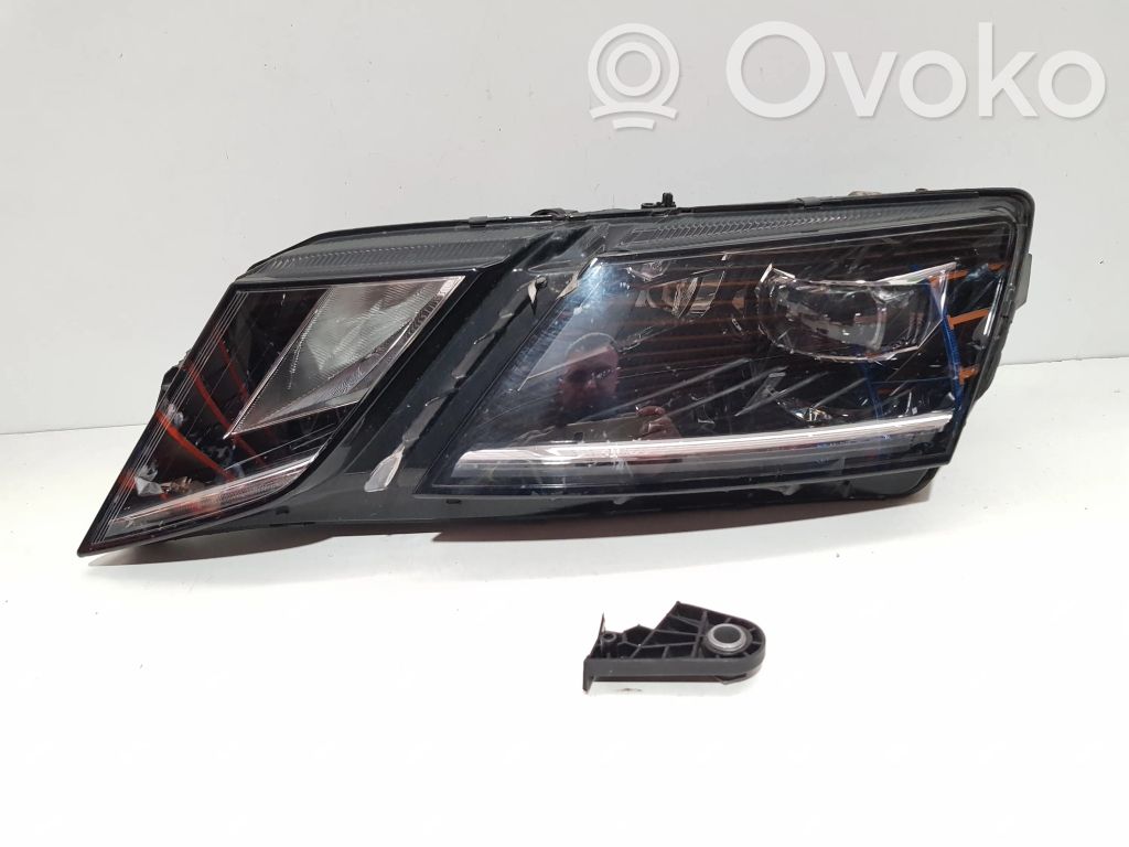 Skoda Octavia Mk3 (5E) Scheinwerfer 