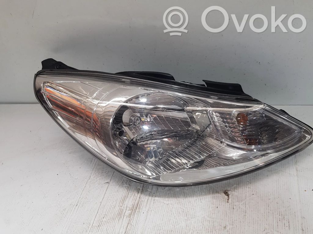 Hyundai i10 Lampa przednia 