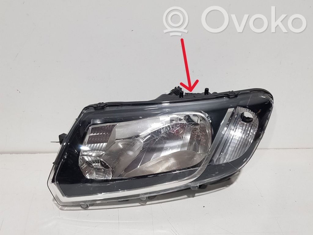 Dacia Sandero Lampa przednia 