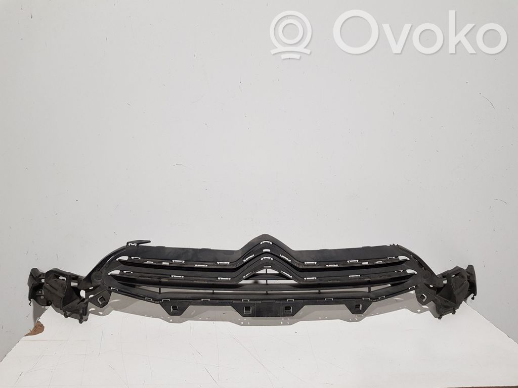Citroen C4 I Front bumper upper radiator grill 