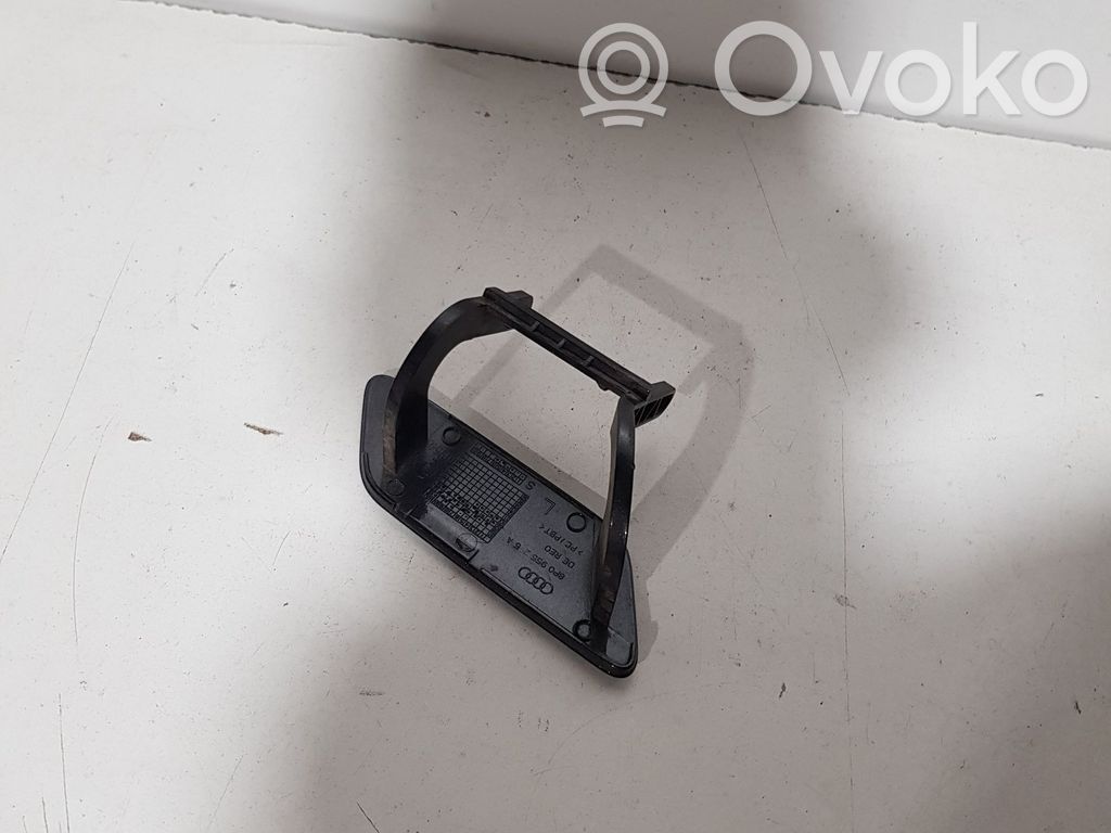 Audi A3 S3 8P Zaślepka spryskiwacza lampy przedniej 