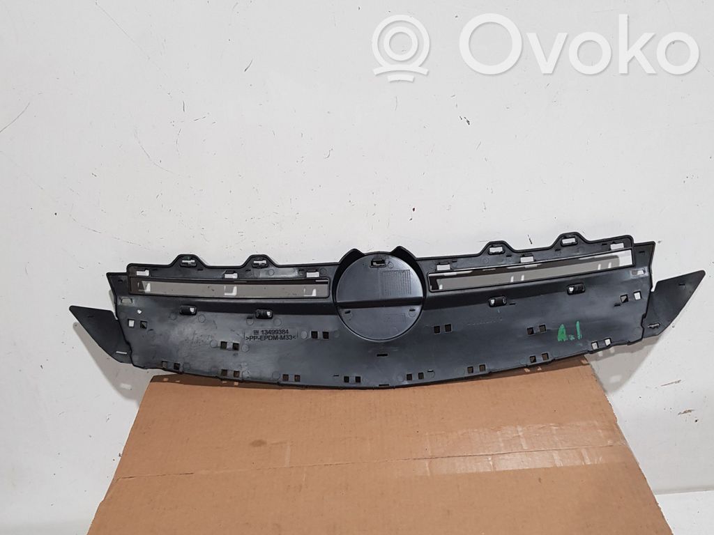Opel Astra K Kulmapaneelin paineventtiili 