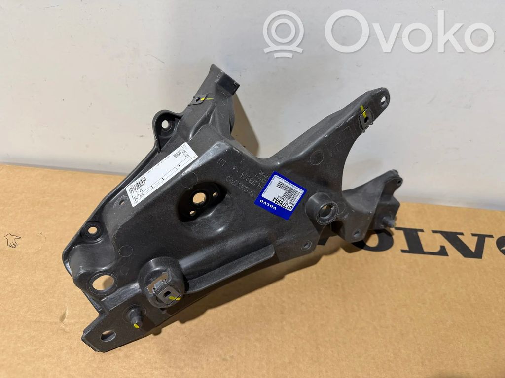 Volvo S90, V90 Supporto di montaggio del parafango 