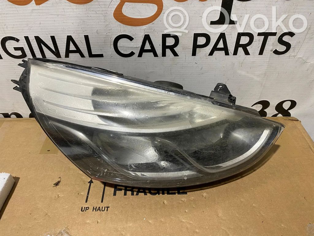 Renault Clio IV Phare frontale 