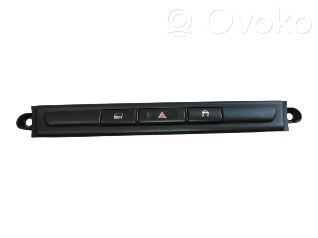 Jaguar S-Type Hazard light switch 