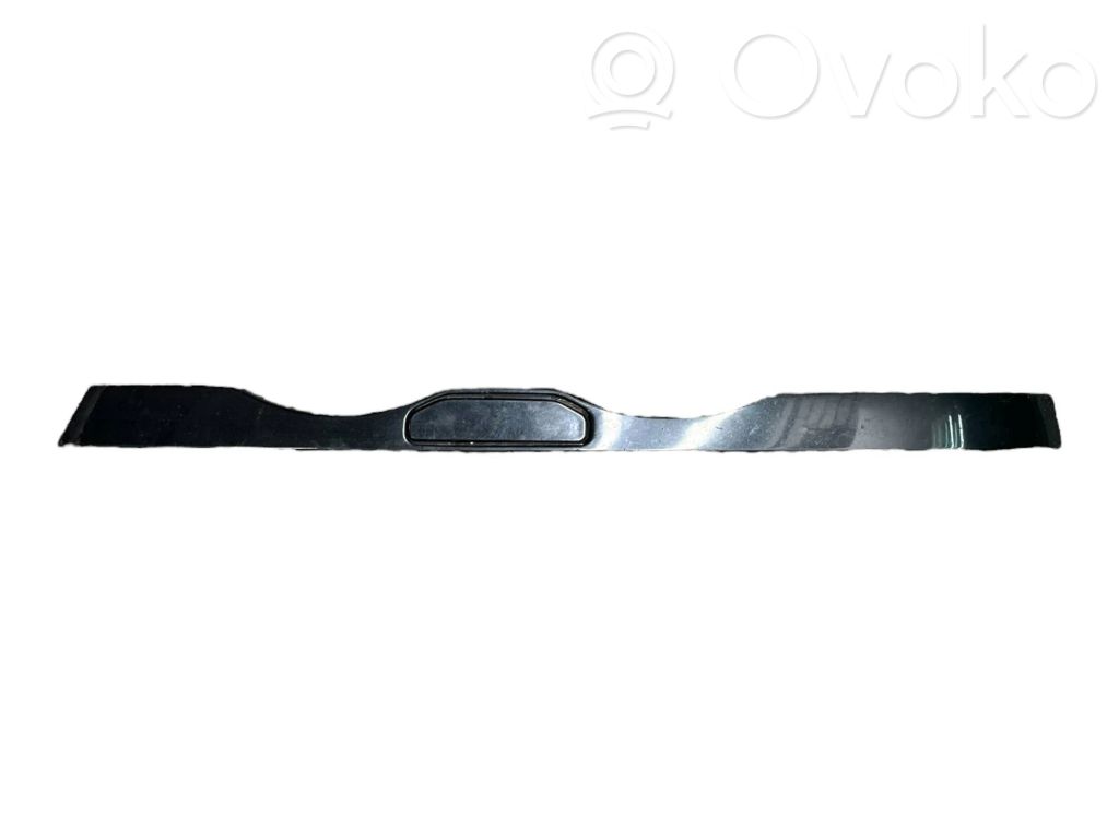 BMW 3 E46 Under headlight/headlamp trim 