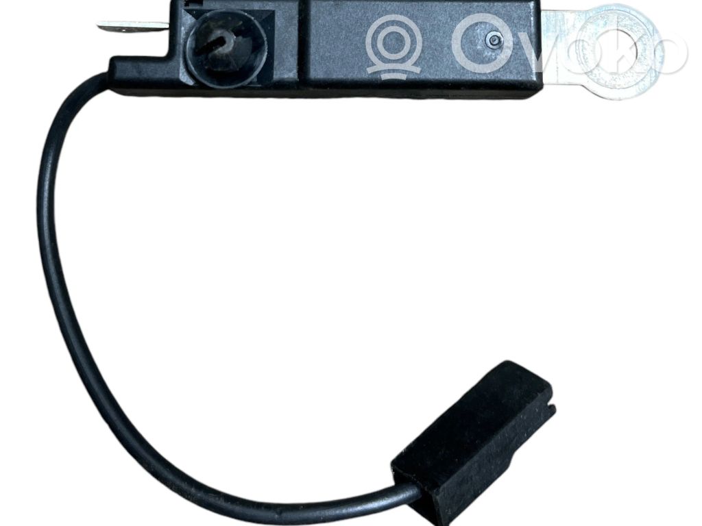 Mercedes-Benz ML W166 Aerial antenna amplifier 